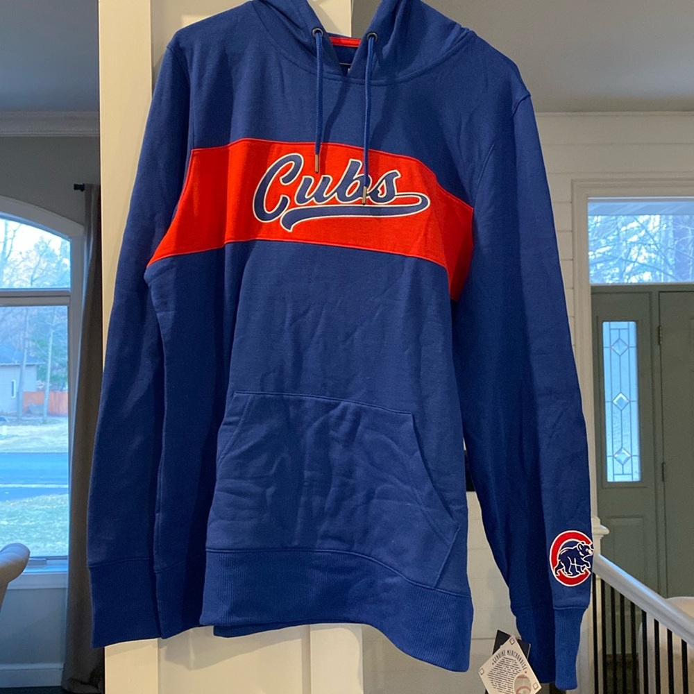 NWT - lightweight womens hoodie size L Cubs
